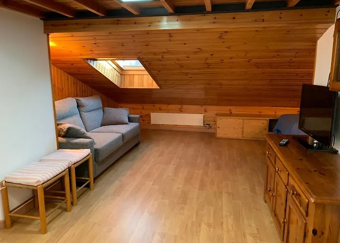 Atico En Con Vistas A Montanas Lägenhet