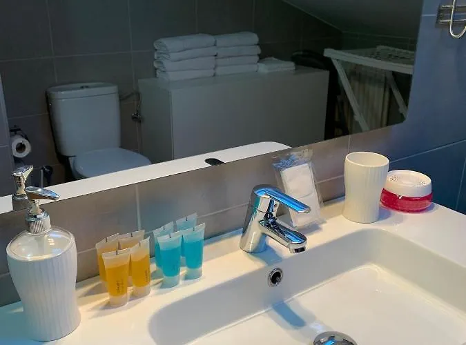 Atico En Con Vistas A Montanas